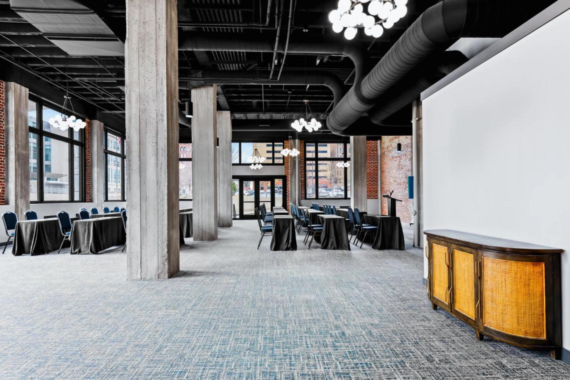 Indigo - Downtown By Ihg Omaha